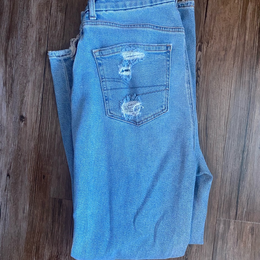 American Eagle Mom Jeans - Picture 1 of 5